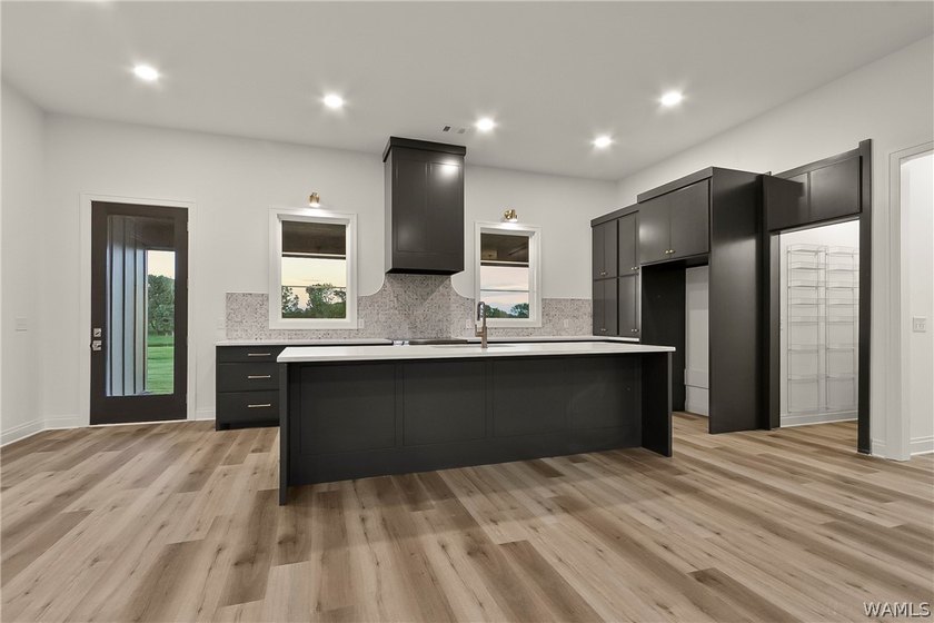 Close proximity to Lake Tuscaloosa! This gorgeous new - photo 17