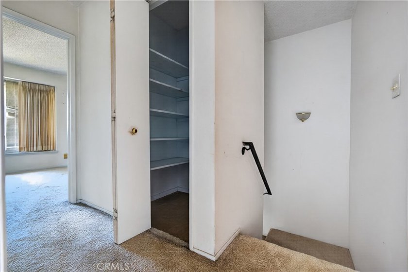 Welcome to 8170 Glengarry Green, a delightful single-family - photo 28