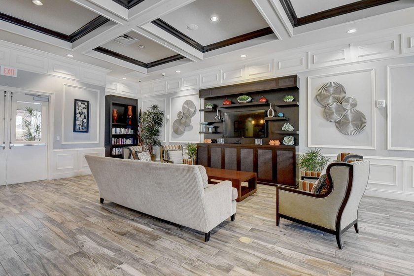 Move-in ready stunning Antigua model- 5 BEDS /4 full BATHS! A - photo 44