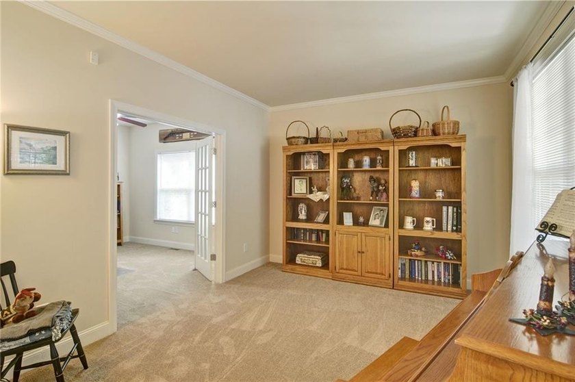 Experience luxury lake living at its finest in this exceptional - photo 7