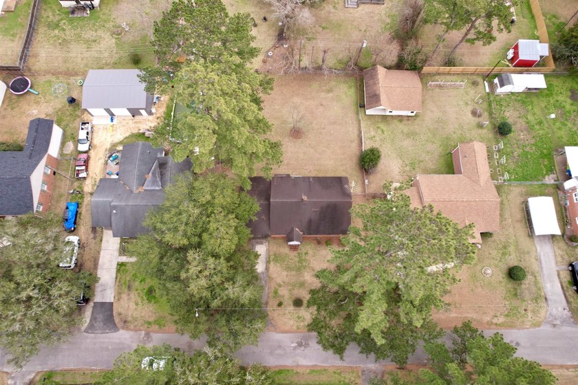 Charming 3-bedroom, 1-bath brick ranch located in the heart of - photo 25