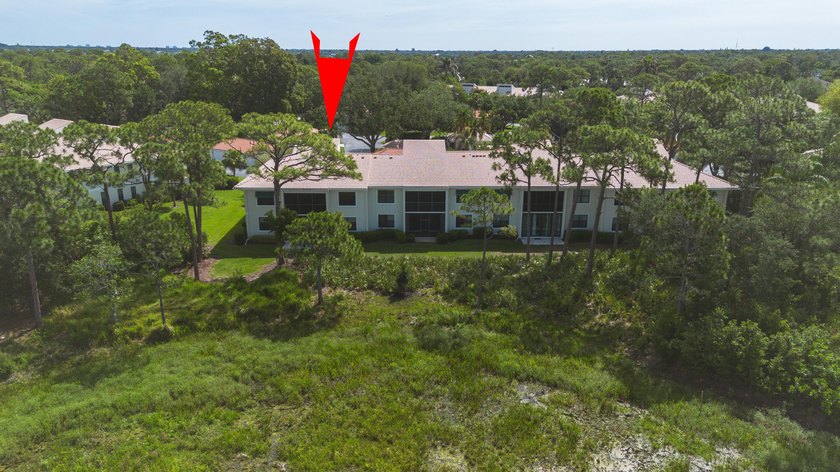 Spectacular 3 bedroom, 2 bath second floor condo WITH DETACHED - photo 29