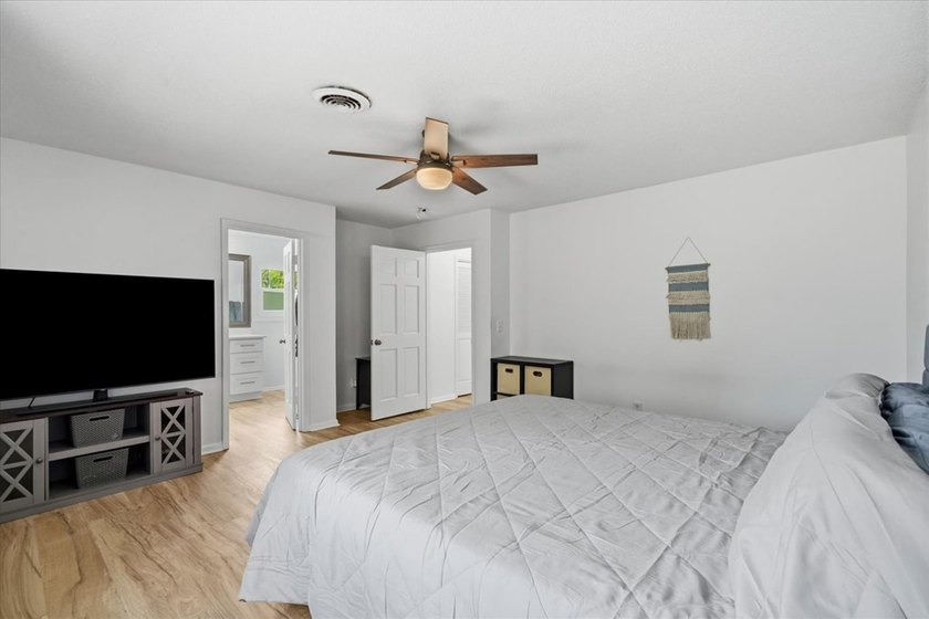 2239 Rocky Face Cir, Dalton, GA 30720 offers the space and - photo 32
