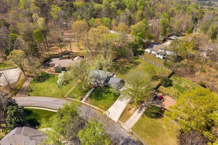 2239 Rocky Face Cir, Dalton, GA 30720 offers the space and - photo 56