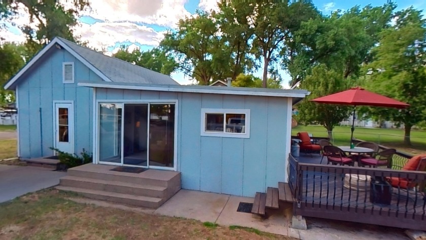 Welcome to this well-loved and beautifully maintained cabin SOLD - photo 4