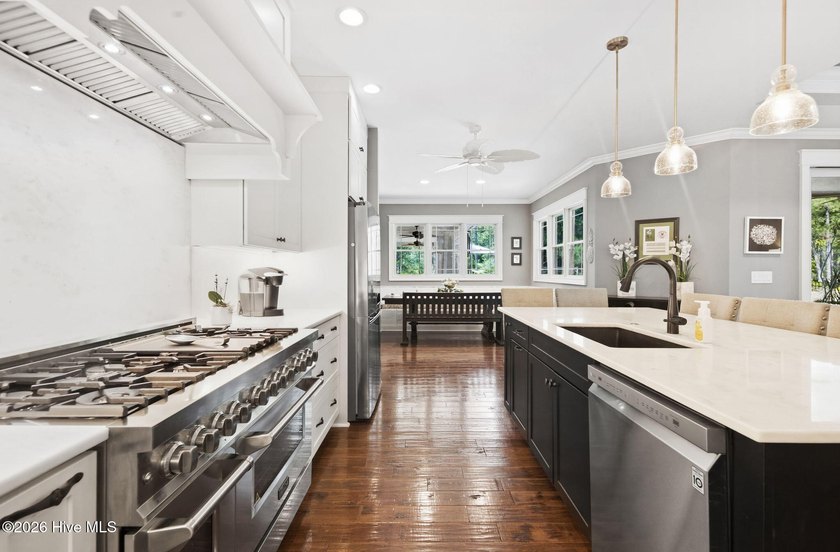 Built in 2019, this stunning Pinewild home blends modern design - photo 17