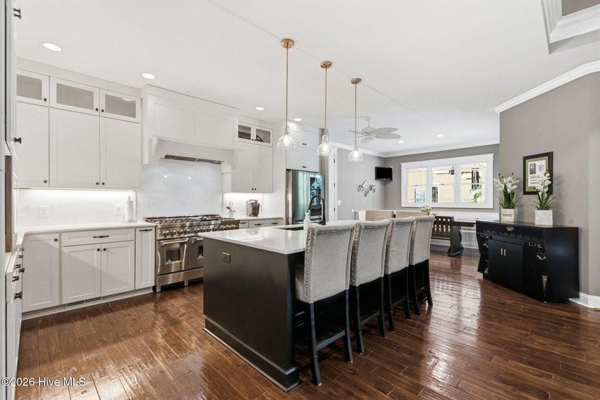 Built in 2019, this stunning Pinewild home blends modern design - photo 21