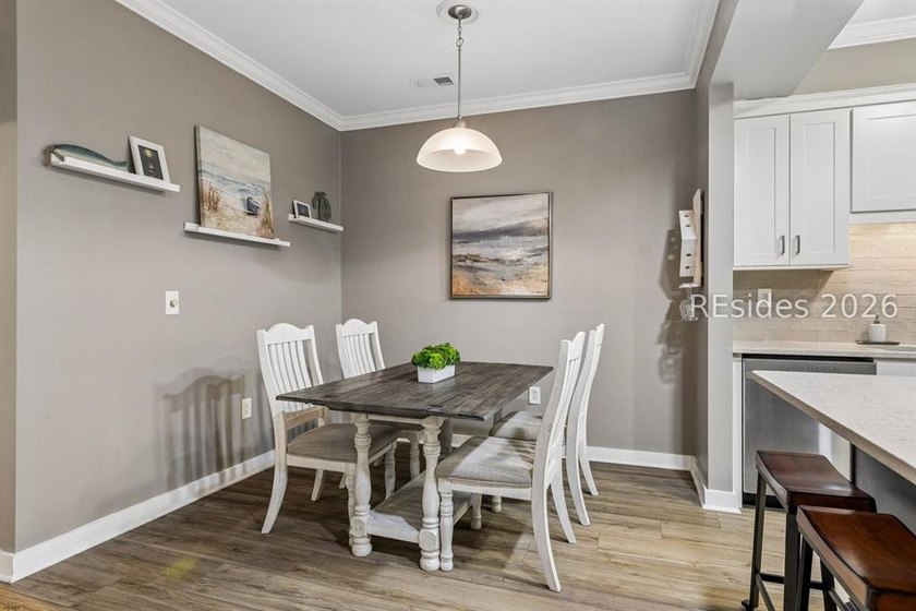 Beautifully appointed and offered fully furnished, this elegant - photo 14