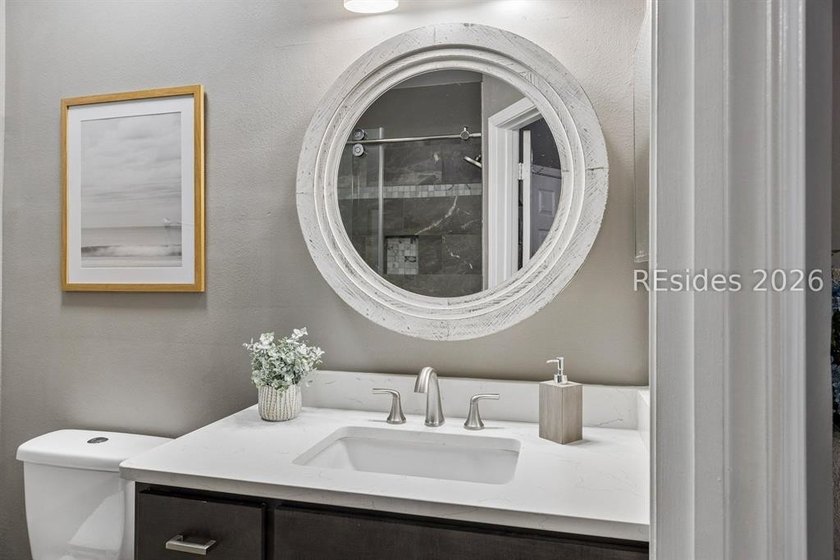 Beautifully appointed and offered fully furnished, this elegant - photo 22