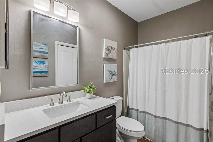 Beautifully appointed and offered fully furnished, this elegant - photo 30
