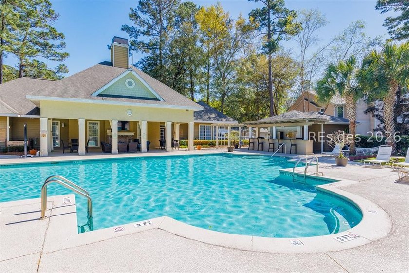 Beautifully appointed and offered fully furnished, this elegant - photo 33