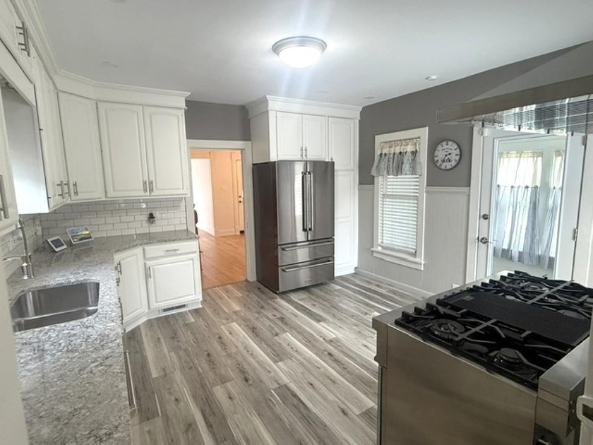 Charm and Comfort!!! This beautifully updated and well cared for - photo 11