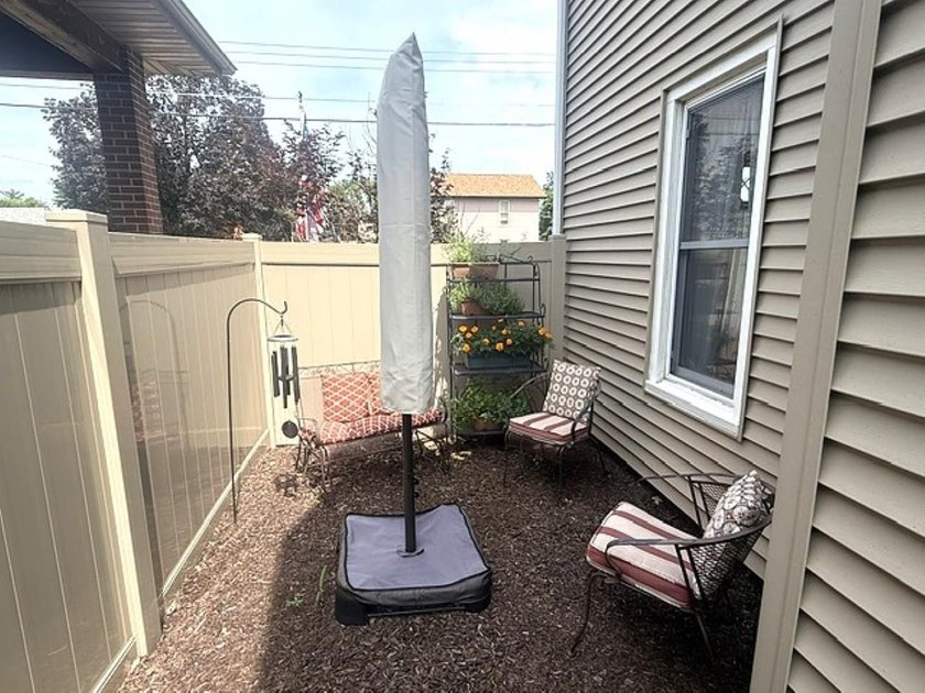 Charm and Comfort!!! This beautifully updated and well cared for - photo 43