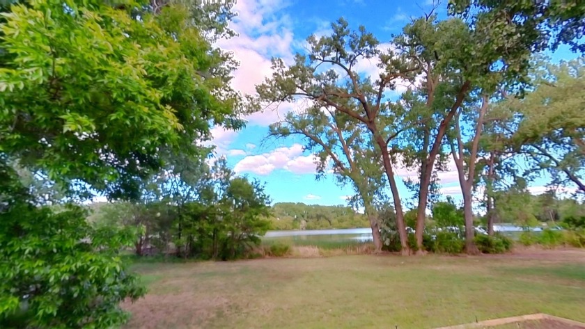 Welcome to this well-loved and beautifully maintained cabin SOLD - photo 18