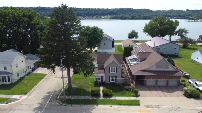 Charm and Comfort!!! This beautifully updated and well cared for - photo 50