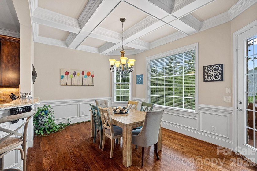 Discover the space, flexibility, and golf-course community - photo 17
