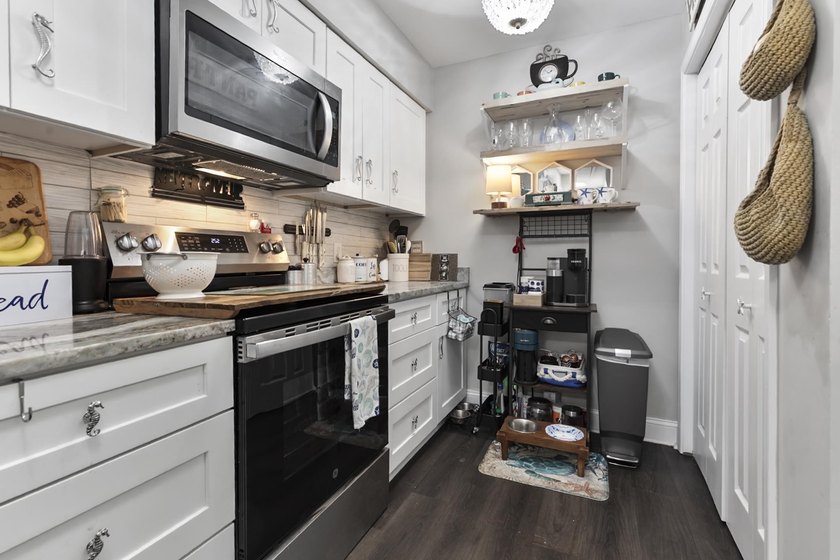 Welcome to Lake Homes, nestled in the highly desirable community - photo 18