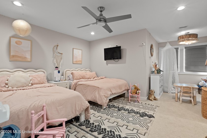 Tucked away in one of Ocean Springs' most charming neighborhoods - photo 35