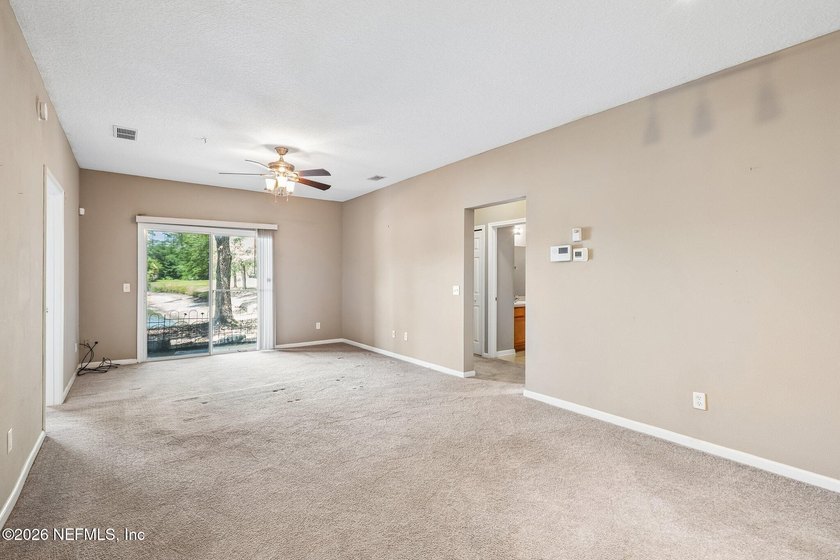 Welcome to this beautifully maintained 3-bedroom, 2-bath condo - photo 13