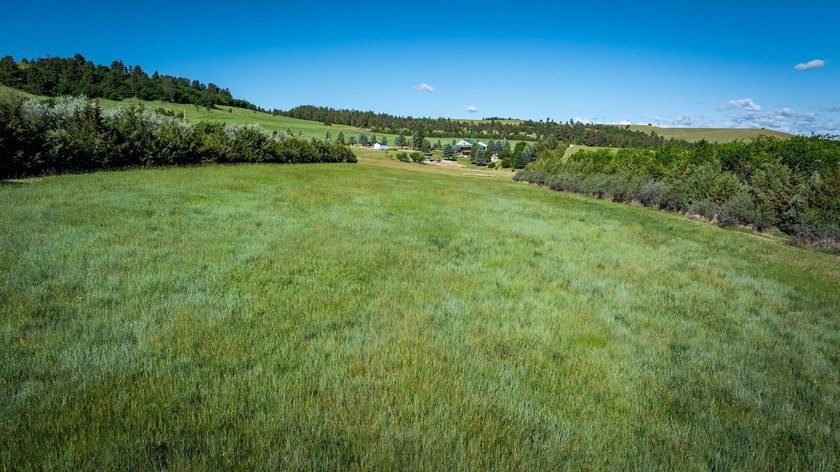 Bear Ridge Compound is a 120-acre turnkey property on Bear Ridge - photo 14