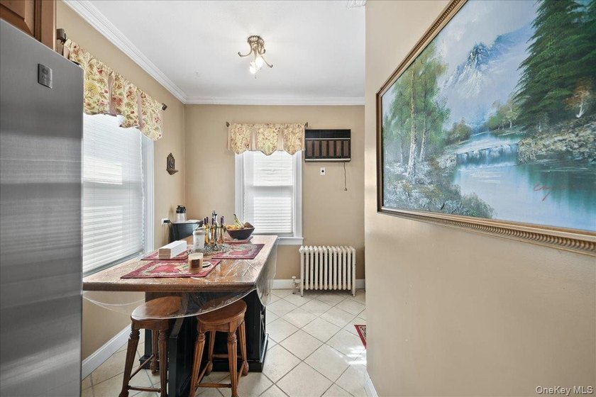 Brick detached single family house located in vibrant - photo 21