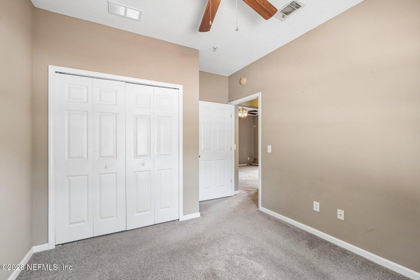 Welcome to this beautifully maintained 3-bedroom, 2-bath condo - photo 23