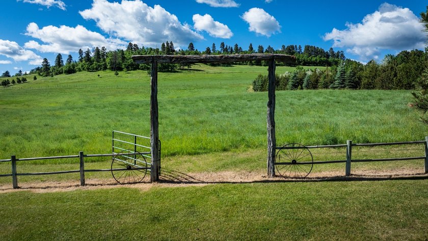 Bear Ridge Compound is a 120-acre turnkey property on Bear Ridge - photo 45