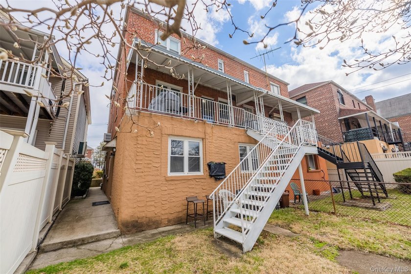 Excellent opportunity to own a well-maintained two-family home - photo 15