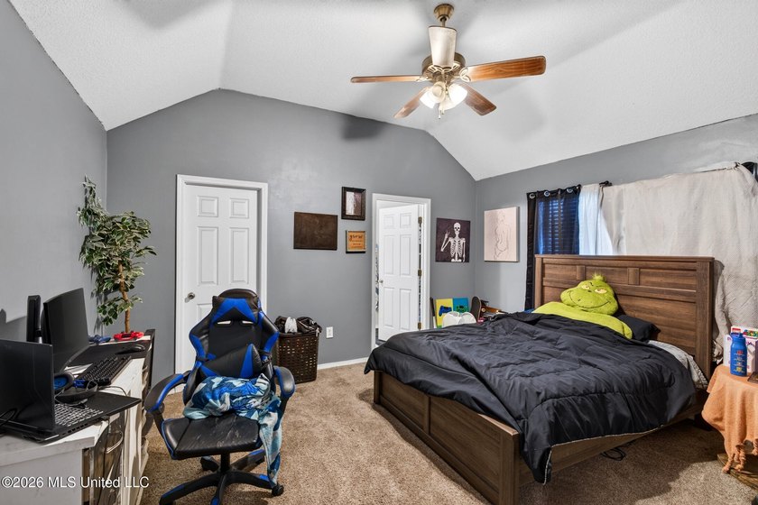 This exceptional 3-bedroom,2 bath home boasts a split floor plan - photo 16