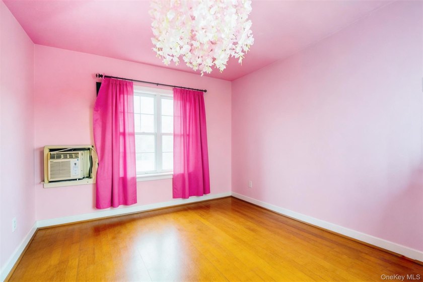 Excellent opportunity to own a well-maintained two-family home - photo 25