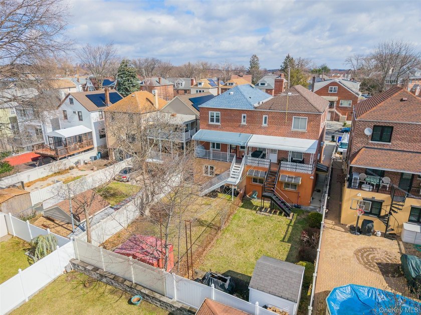 Excellent opportunity to own a well-maintained two-family home - photo 38