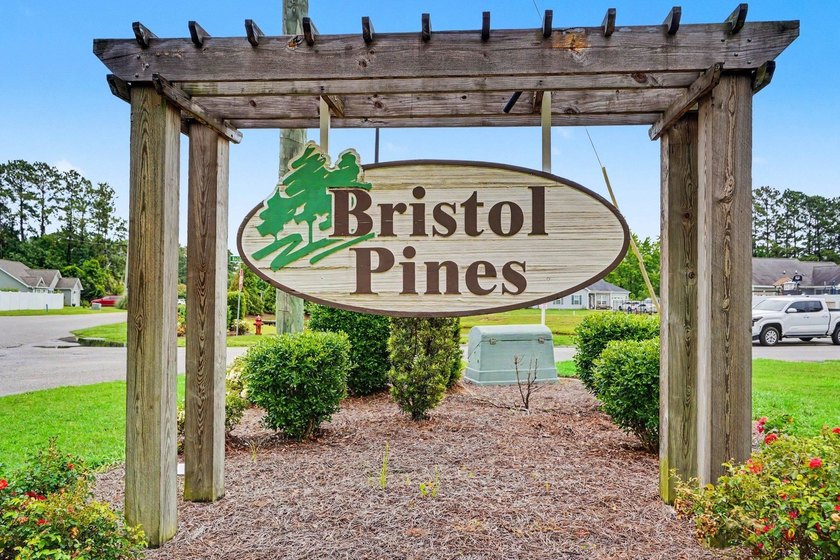 This well-maintained 3-bedroom, 2-bath home in Bristol Pines - photo 28