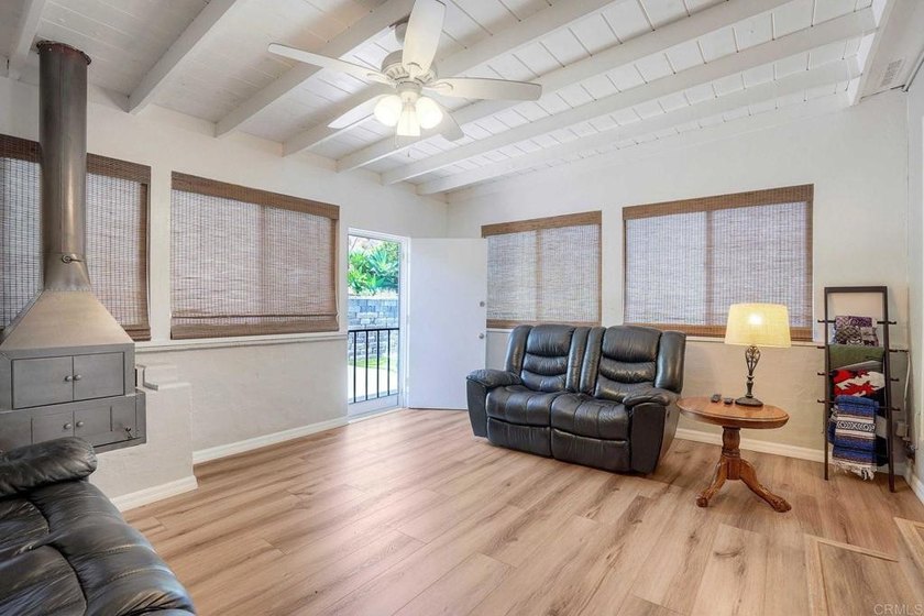 Welcome to this beautiful 4 bedroom, 1.5 bath home featuring a - photo 14