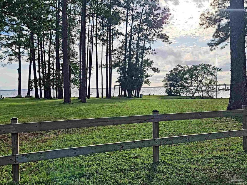 Take a drive into the quiet neighborhood of Ramsey Beach on - photo 8