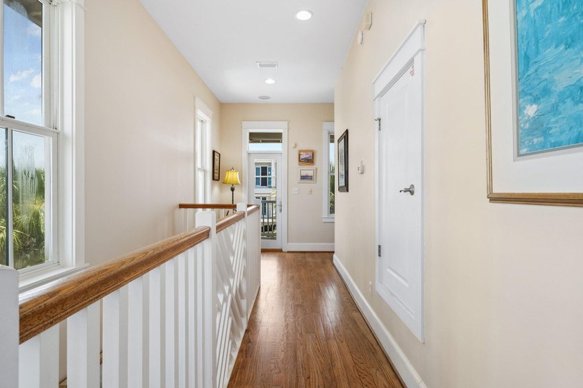 Stunning Lakefront Home in Destin Pointe. Experience luxury - photo 27