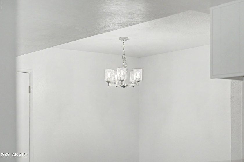 Stunning, completely remodeled 3rd-floor condo offering - photo 15