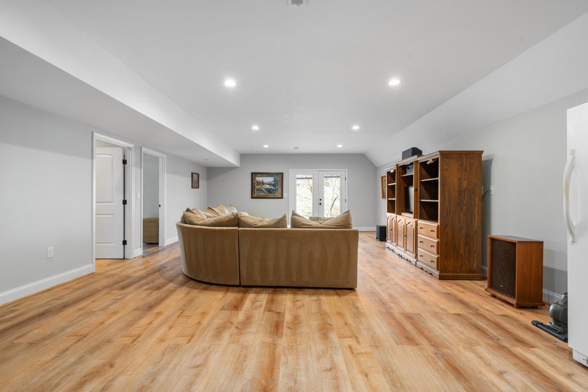 Like new Brick Ranch in Ashley Plantation! One level living at - photo 23