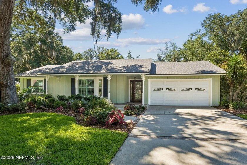 Plantation Oaks POOL HOME nestled under stately oak trees on the - photo 3