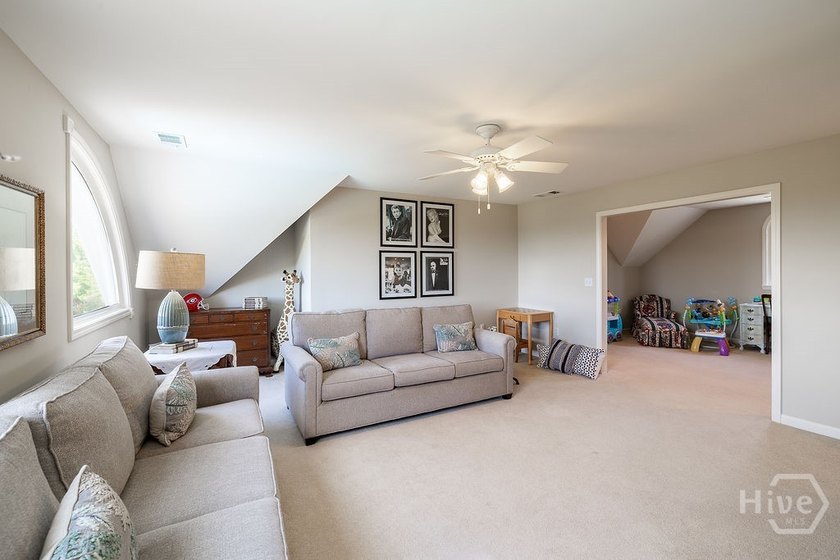 Experience the rare opportunity to enjoy true farm-style living - photo 36