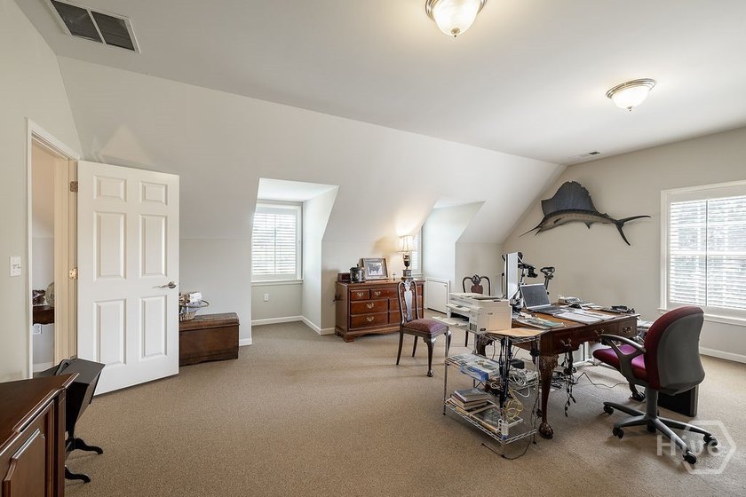 Experience the rare opportunity to enjoy true farm-style living - photo 50