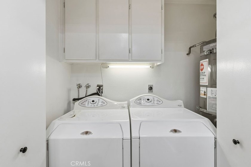 Fantastic Greenbrier Terraces Condo with a 2 Car garage - photo 9