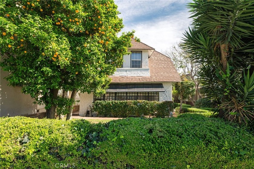 Located in the desirable West Village neighborhood of Downtown - photo 2