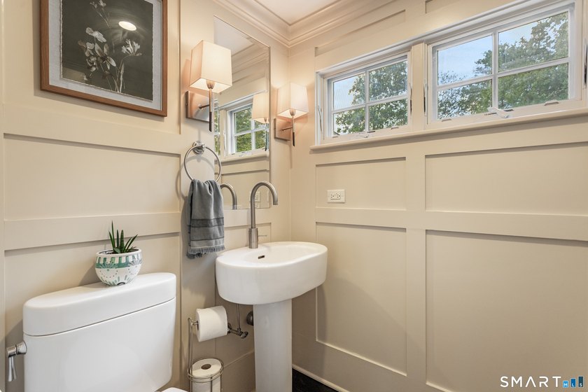 Steeped in history yet thoughtfully reimagined for modern living - photo 12