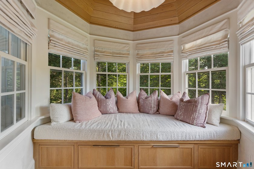 Steeped in history yet thoughtfully reimagined for modern living - photo 16