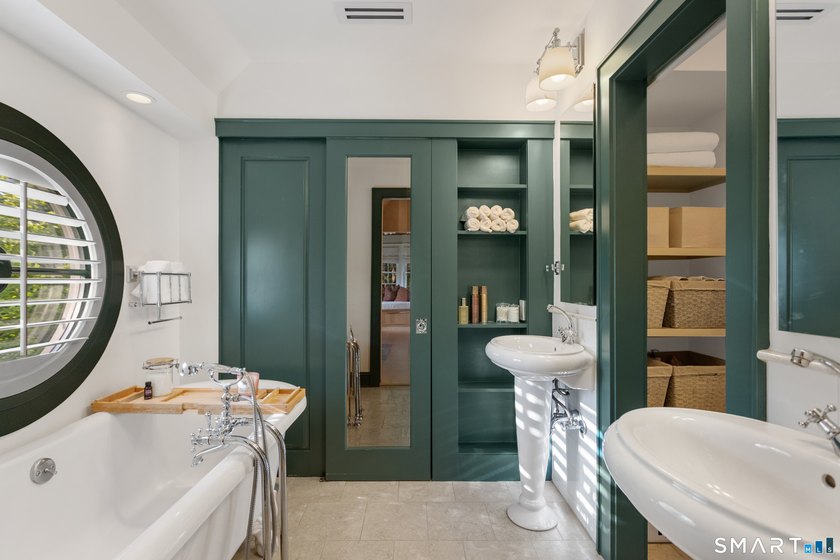 Steeped in history yet thoughtfully reimagined for modern living - photo 17
