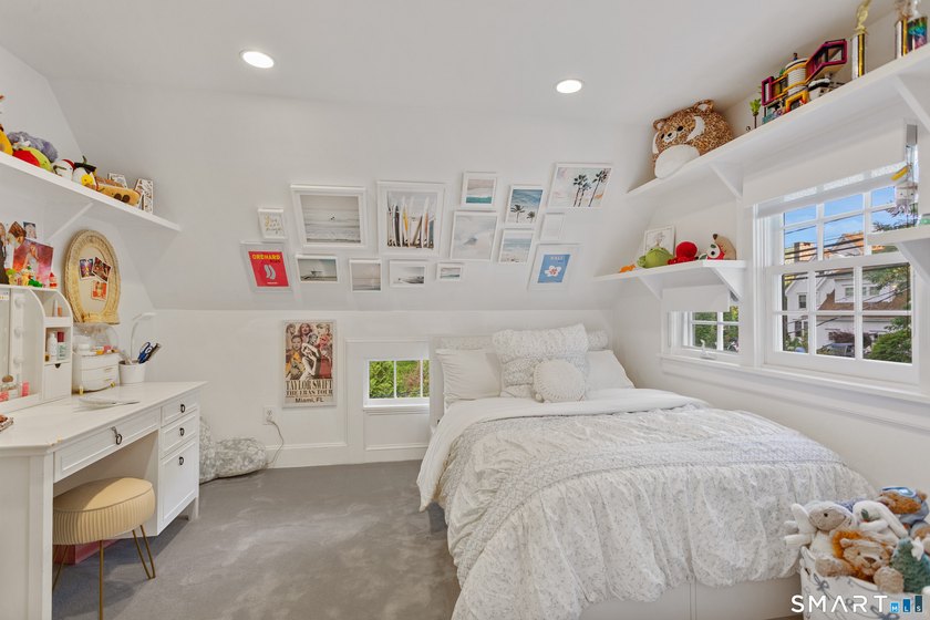Steeped in history yet thoughtfully reimagined for modern living - photo 20