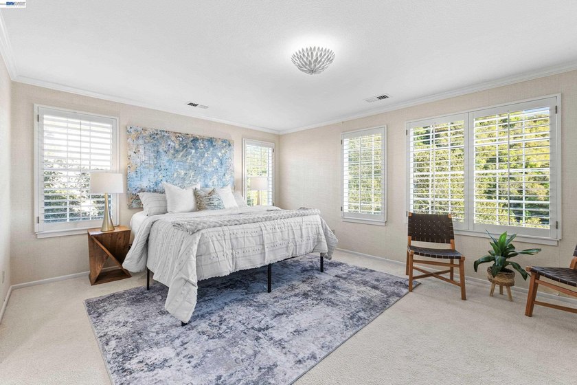 Enjoy stunning views from multiple windows in this gorgeous - photo 22