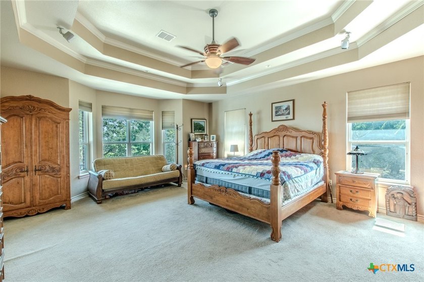 One of a kind Lake Belton property, 1.7 acres with access to the - photo 25