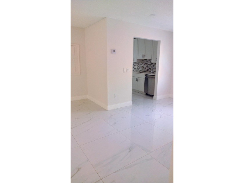 Move-in ready 3-bedroom, 2-bath home with a Additional room with - photo 27