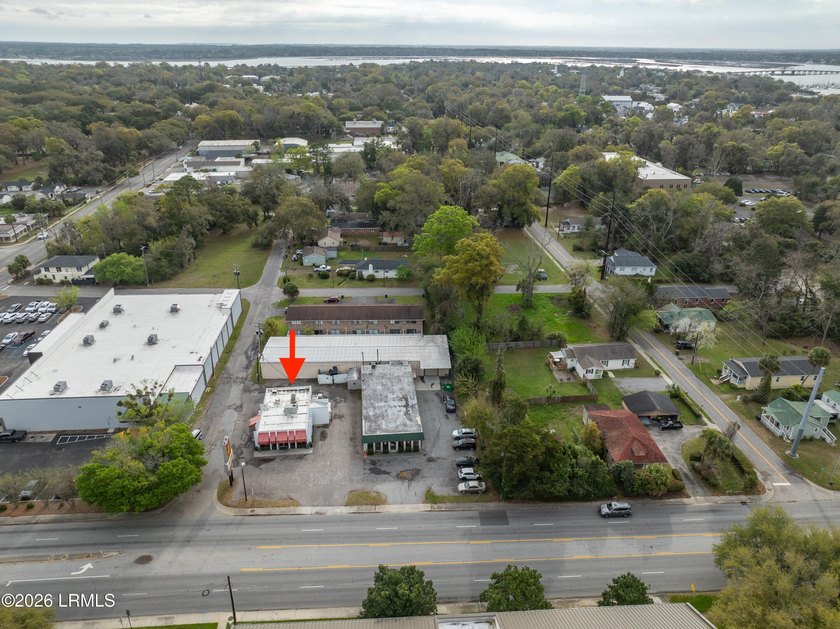 Business For Sale: Maryland Fried Chicken is an independently - photo 36